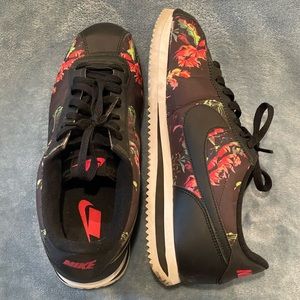 Nike men’s Cortez shoes